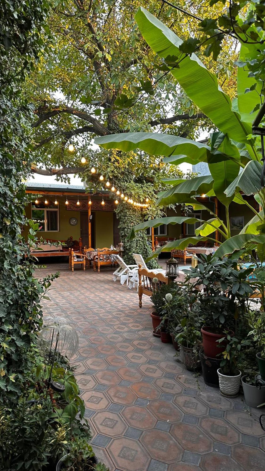 Green Yard Boutique Guesthouse Taszkent Zewnętrze zdjęcie